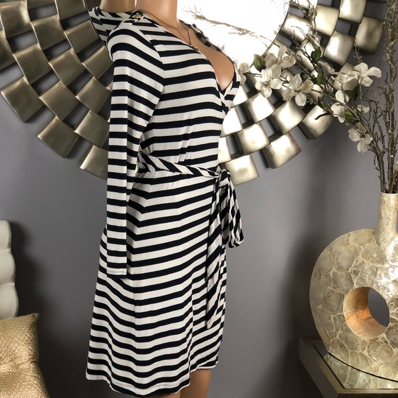 Banana Republic Striped Wrap Dress - Picture 7 of 8